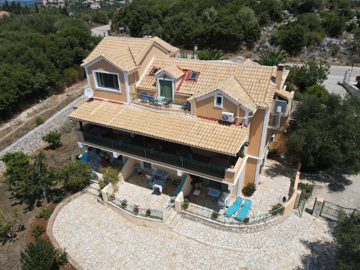 Vegera Apartments Vasilikiádhes Dış mekan fotoğraf